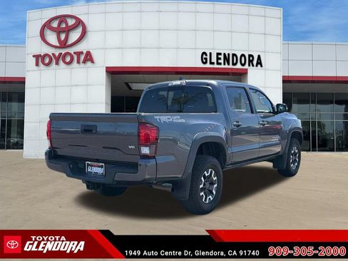 Certified 2019 Toyota Tacoma TRD Off-Road w/ Technology Package RWD image 10