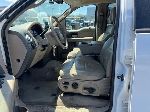 Used 2005 Ford F150 XLT AWD/4WD image 15