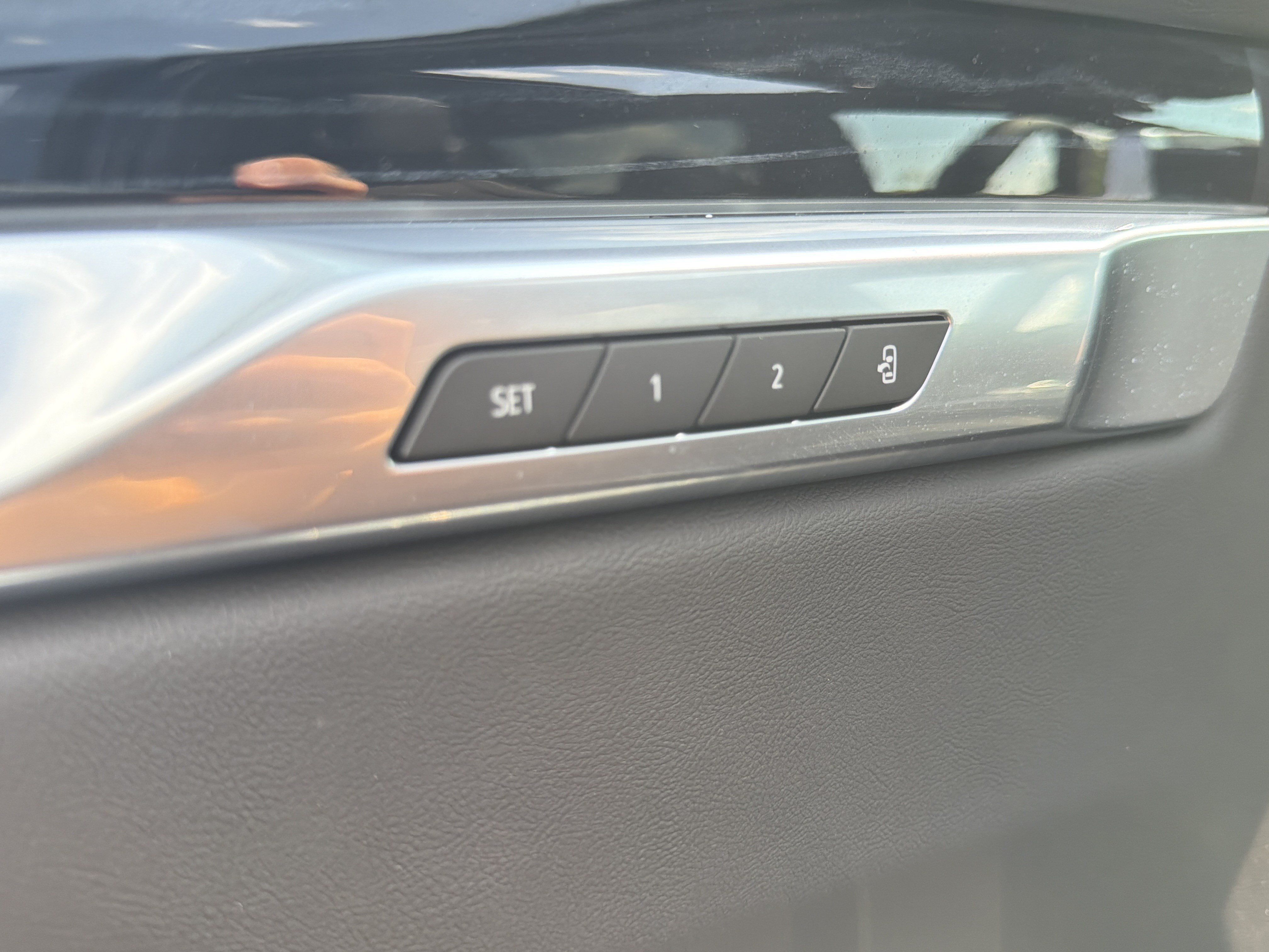 Used 2026 Cadillac Escalade ESV Sport AWD/4WD image 26