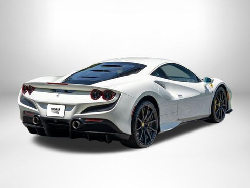 Used 2022 Ferrari F8 Tributo RWD image 7