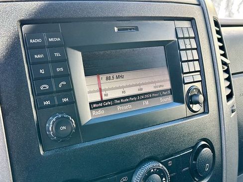 Used 2018 Mercedes-Benz Sprinter 3500 image 14