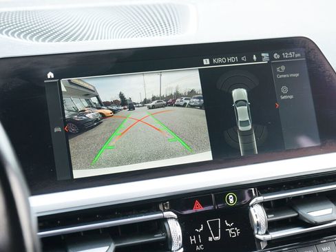 Used 2020 BMW 330i Sedan w/ Convenience Package image 20