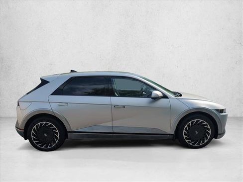 Certified 2024 Hyundai Ioniq 5 Limited AWD/4WD image 4