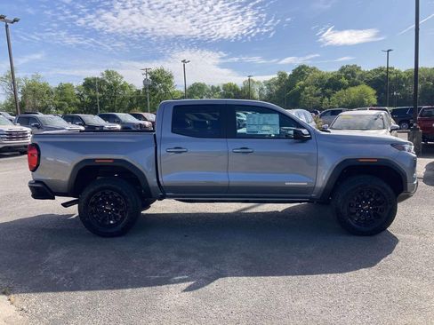 New 2026 GMC Canyon Elevation RWD image 2