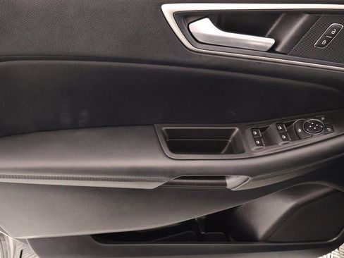 Used 2021 Ford Edge SEL w/ Cargo Accessory Package image 15