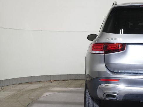 Certified 2023 Mercedes-Benz GLB 250 image 12