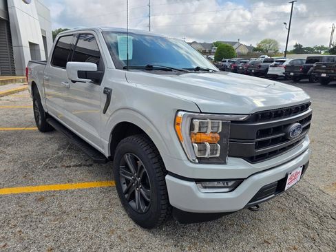 Used 2023 Ford F150 Lariat image 3