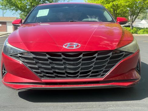 Used 2021 Hyundai Elantra SE w/ Cargo Package FWD image 21
