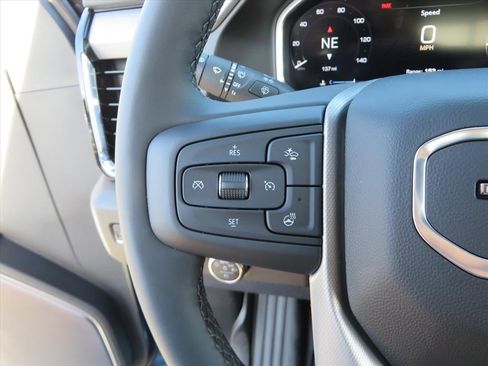 New 2026 GMC Sierra 2500 Denali w/ Denali Reserve Package image 20