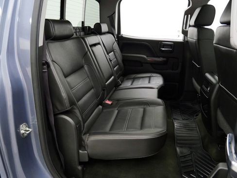 Used 2016 GMC Sierra 3500 Denali w/ Suspension Package, Off-Road AWD/4WD image 18