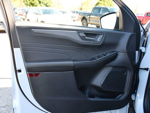 Used 2026 Ford Escape Active w/ Tech Pack #1 image 21