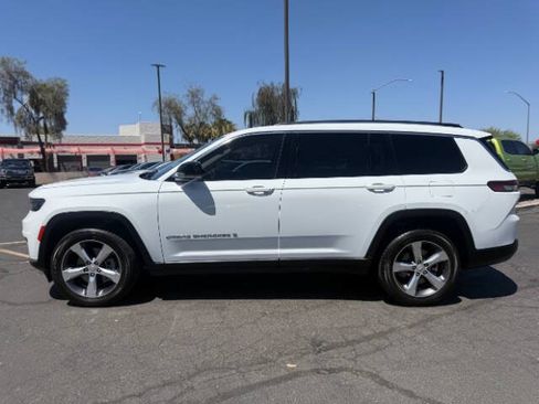 Used 2021 Jeep Grand Cherokee L Limited RWD image 5