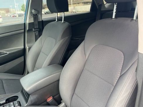 Used 2020 Hyundai Tucson SE image 11