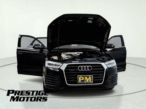 Used 2018 Audi Q3 2.0T Premium Plus w/ Premium Plus Package AWD/4WD image 9
