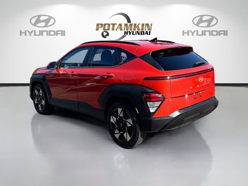 Used 2024 Hyundai Kona SEL FWD image 7