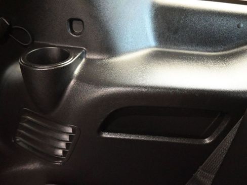 Used 2019 Cadillac Escalade Luxury image 42