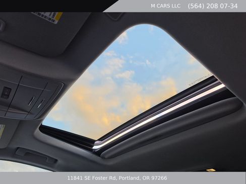 Used 2019 Chevrolet Suburban LT AWD/4WD image 26