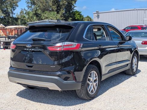 Used 2024 Ford Edge SEL AWD/4WD image 4