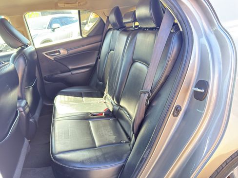 Used 2017 Lexus CT 200h w/ Accessory Package 2 FWD image 16