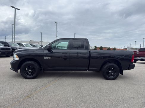 Used 2018 RAM 1500 Express AWD/4WD image 6