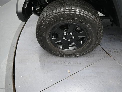 Used 2023 Jeep Gladiator Mojave image 20