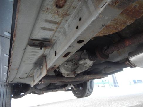 Used 2005 Jeep Liberty Limited image 45