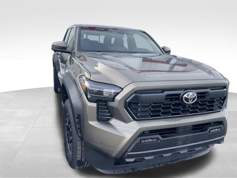 New 2026 Toyota Tacoma TRD Off-Road image 17