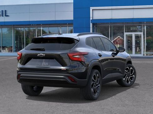 New 2026 Chevrolet Trax RS FWD image 4