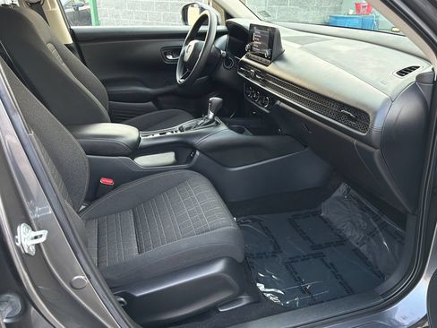Used 2024 Honda HR-V LX image 15