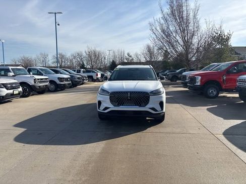 New 2026 Lincoln Aviator Reserve AWD/4WD image 13