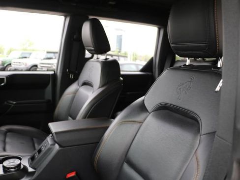 Used 2024 Ford Bronco Badlands AWD/4WD image 20