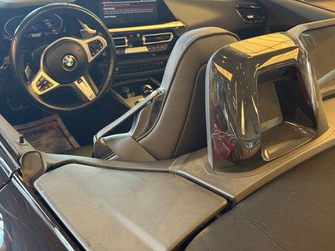 Used 2022 BMW Z4 sDrive30i w/ Premium Package image 20