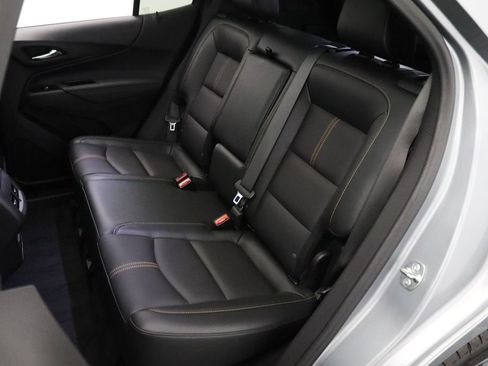 Used 2024 Chevrolet Equinox Premier AWD/4WD image 8