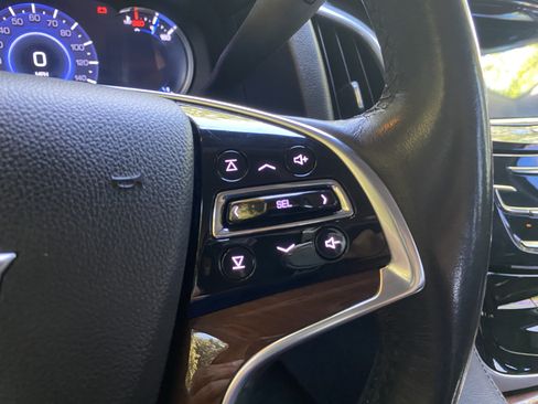 Used 2020 Cadillac Escalade Luxury AWD/4WD image 21