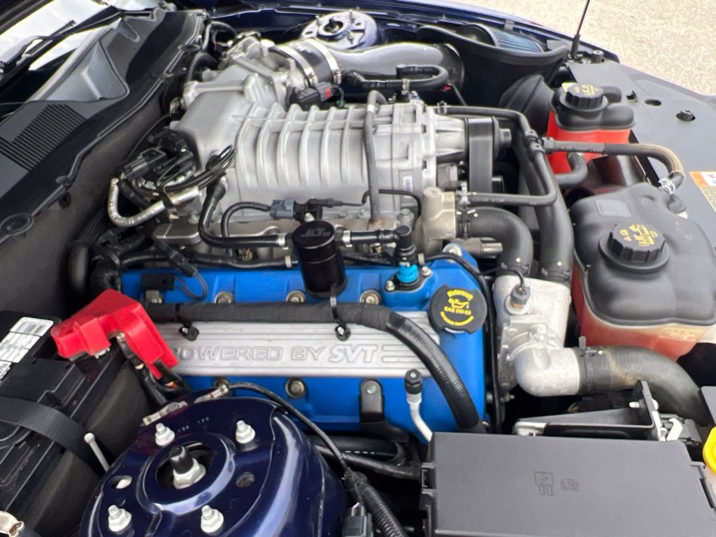 Used 2011 Ford Mustang Shelby GT500 w/ SVT Performance Pkg RWD image 41