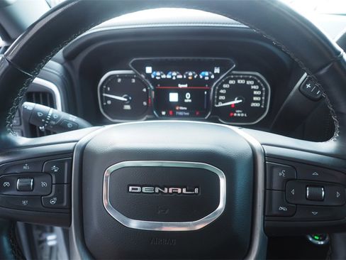 Used 2023 GMC Sierra 3500 Denali w/ Denali Ultimate Package image 15