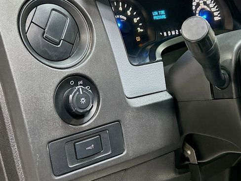 Used 2014 Ford F150 XL w/ Trailer Tow Package image 10