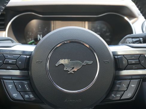 Used 2020 Ford Mustang GT Premium w/ Equipment Group 401A RWD image 18