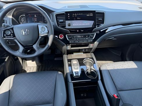 Certified 2023 Honda Passport Elite image 10