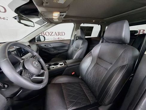 Used 2022 Nissan Rogue Platinum AWD/4WD image 25