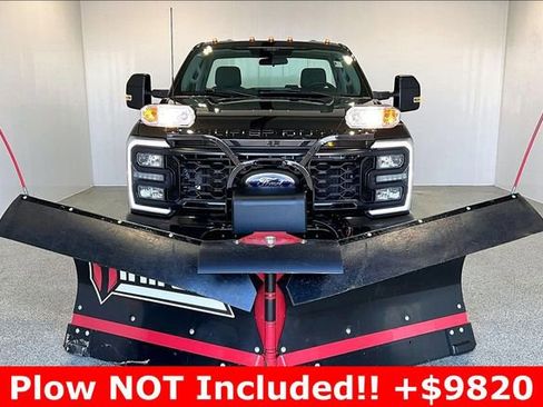 Used 2024 Ford F250 XL w/ STX Appearance Package AWD/4WD image 2