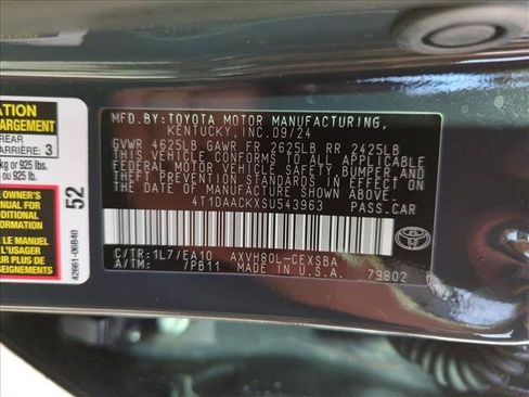 Certified 2025 Toyota Camry SE FWD image 24