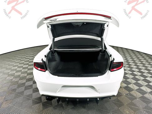 Used 2021 Dodge Charger R/T image 30