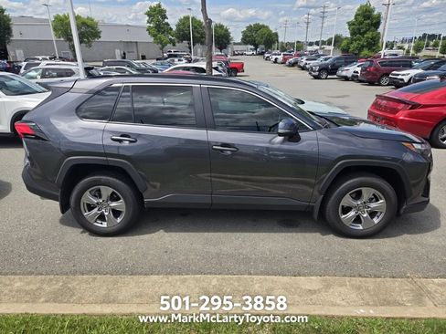 Used 2024 Toyota RAV4 XLE w/ Convenience Package FWD image 8