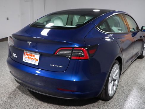 Used 2022 Tesla Model 3 Long Range image 7