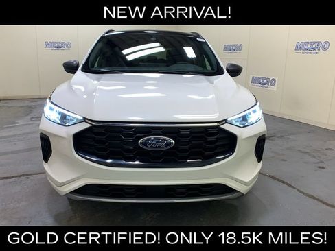 Used 2024 Ford Escape ST-Line w/ Tech Pack #1 AWD/4WD image 44