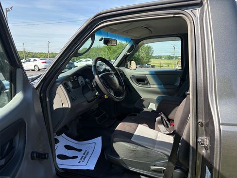 Used 2004 Ford Ranger 2WD Regular Cab image 8