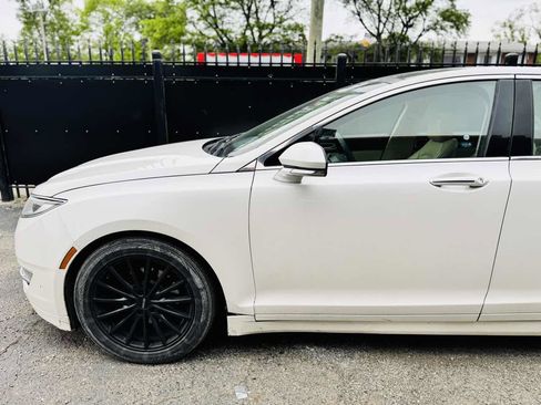 Used 2015 Lincoln MKZ AWD w/ Equipment Group 101A Select image 8