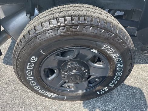 Used 2025 RAM 2500 Tradesman w/ Safety Group image 10