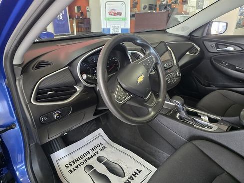 Used 2023 Chevrolet Malibu LT FWD image 8